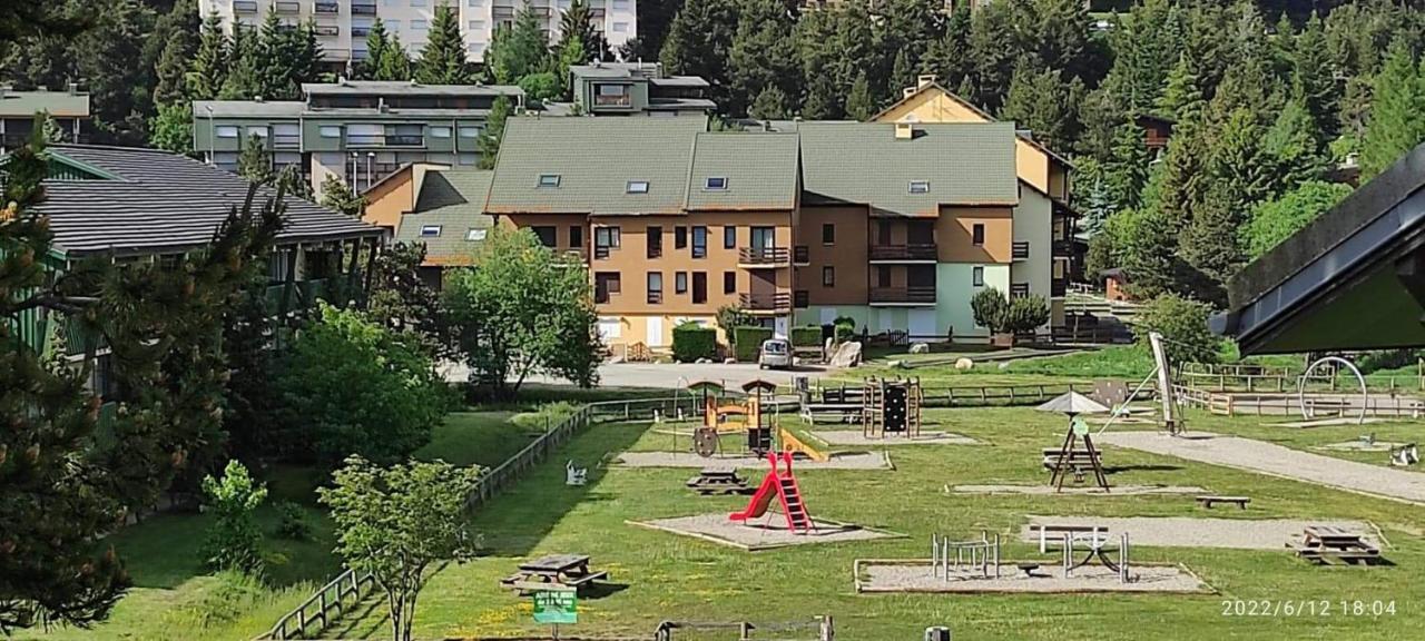 Apt Confortable Au Pied Des Pistes Et De La Foret Bolquere Екстер'єр фото