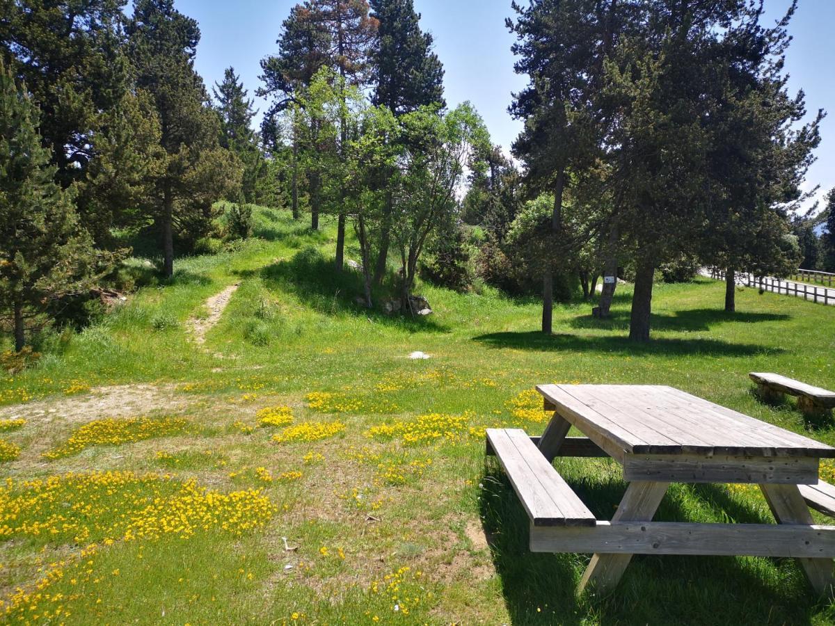 Apt Confortable Au Pied Des Pistes Et De La Foret Bolquere Екстер'єр фото